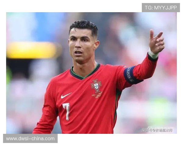 本福斯特称C罗是弗格森的宠儿 因为他实在太出色了